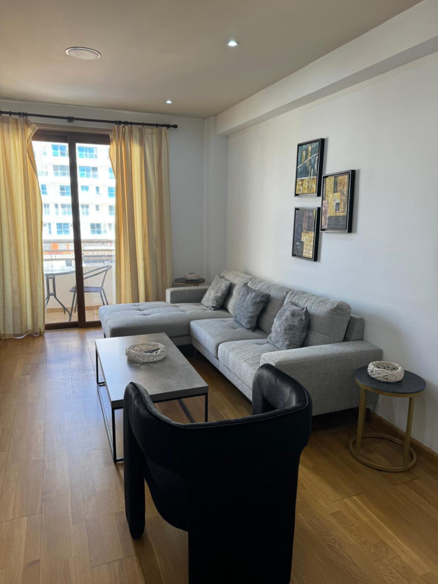 Ithaki Phinikoudes Apartment No. 204 Larnaca Buitenkant foto