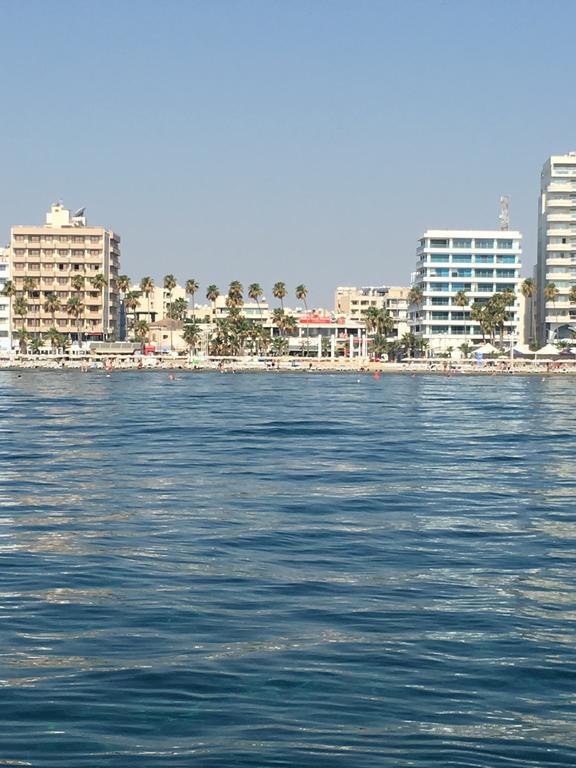 Ithaki Phinikoudes Apartment No. 204 Larnaca Buitenkant foto
