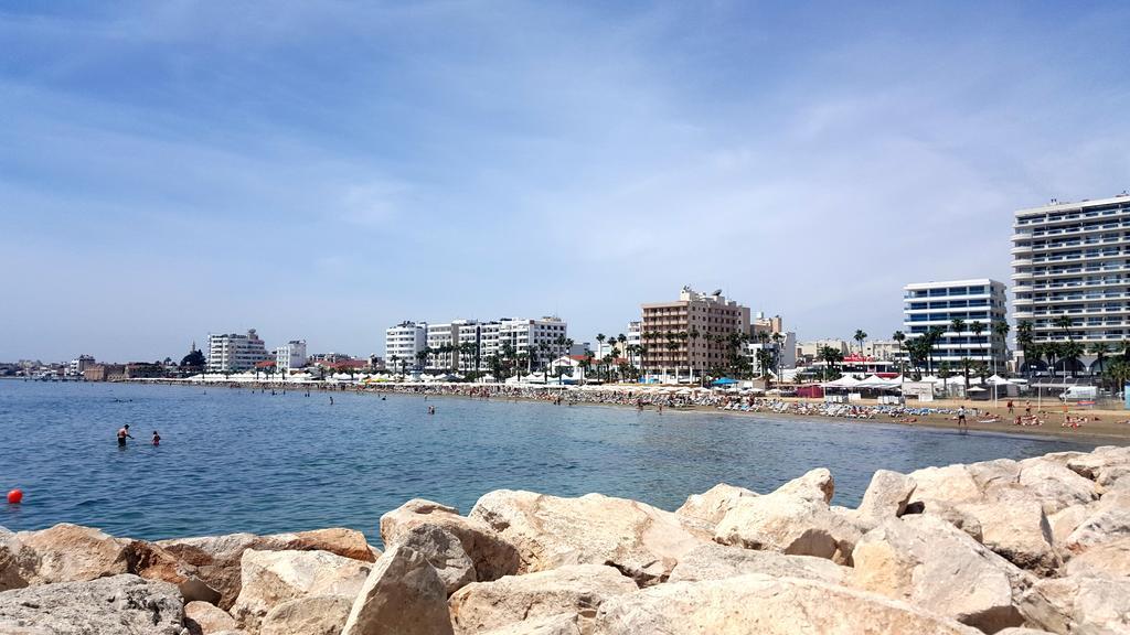 Ithaki Phinikoudes Apartment No. 204 Larnaca Buitenkant foto