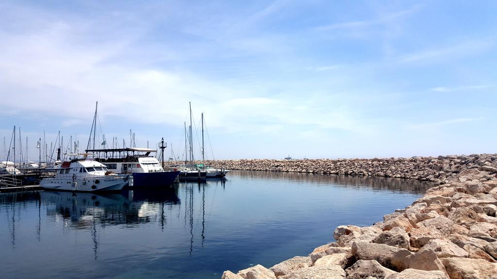 Ithaki Phinikoudes Apartment No. 204 Larnaca Buitenkant foto