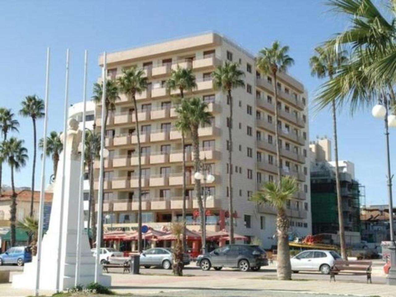 Ithaki Phinikoudes Apartment No. 204 Larnaca Buitenkant foto
